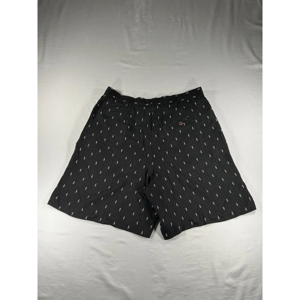 Talbots Women’s Size 16 Black White Golf Tee Print Rayon Pleated Bermuda Shorts